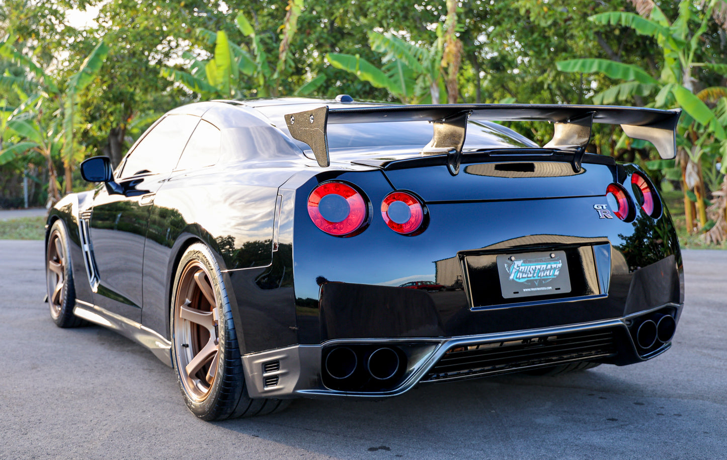 NISSAN GT-R