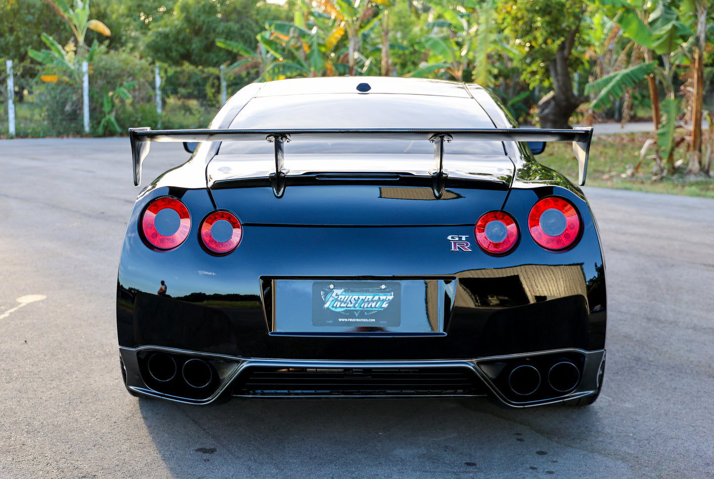 NISSAN GT-R