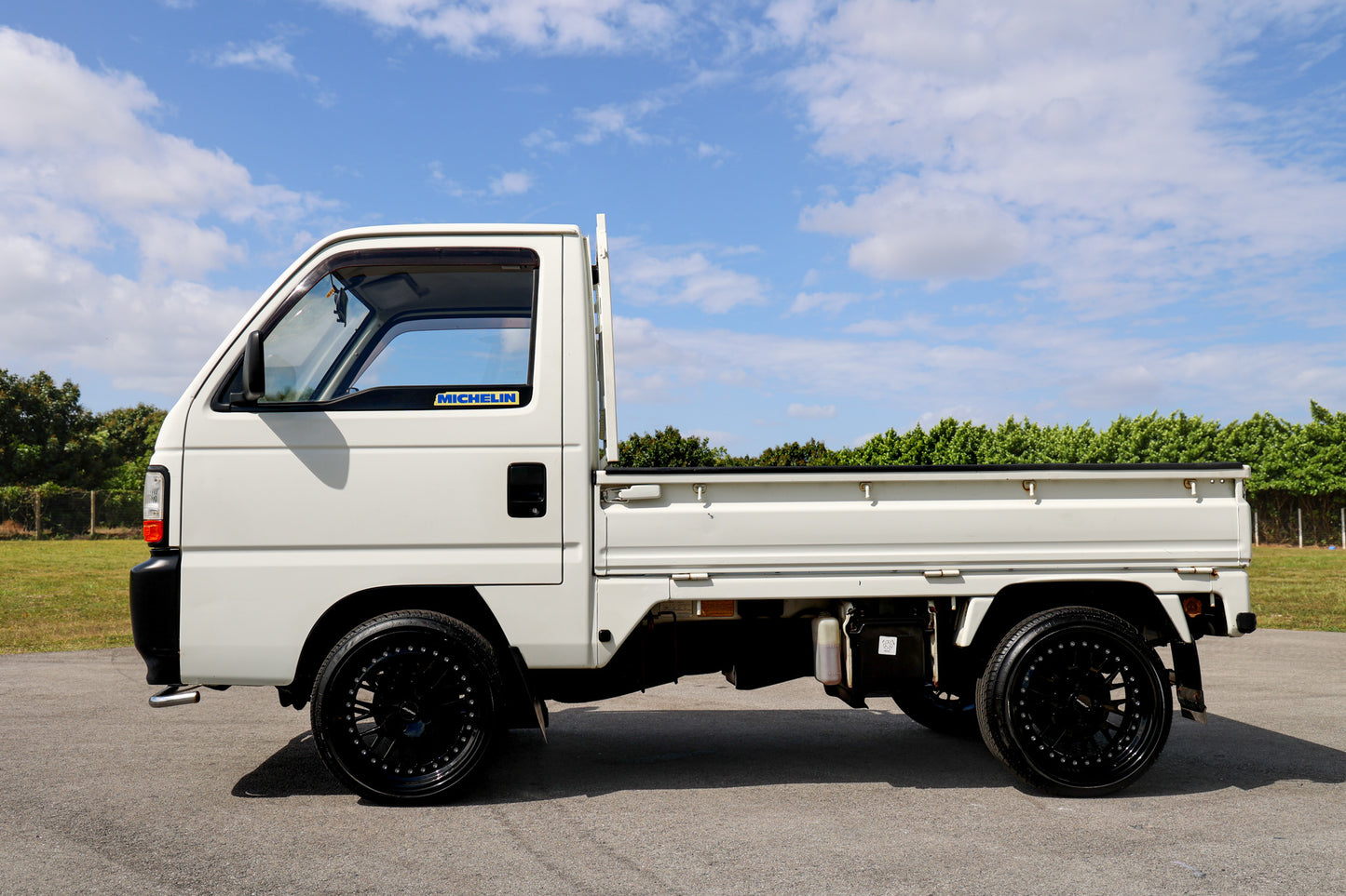 HONDA ACTY MINI TRUCK