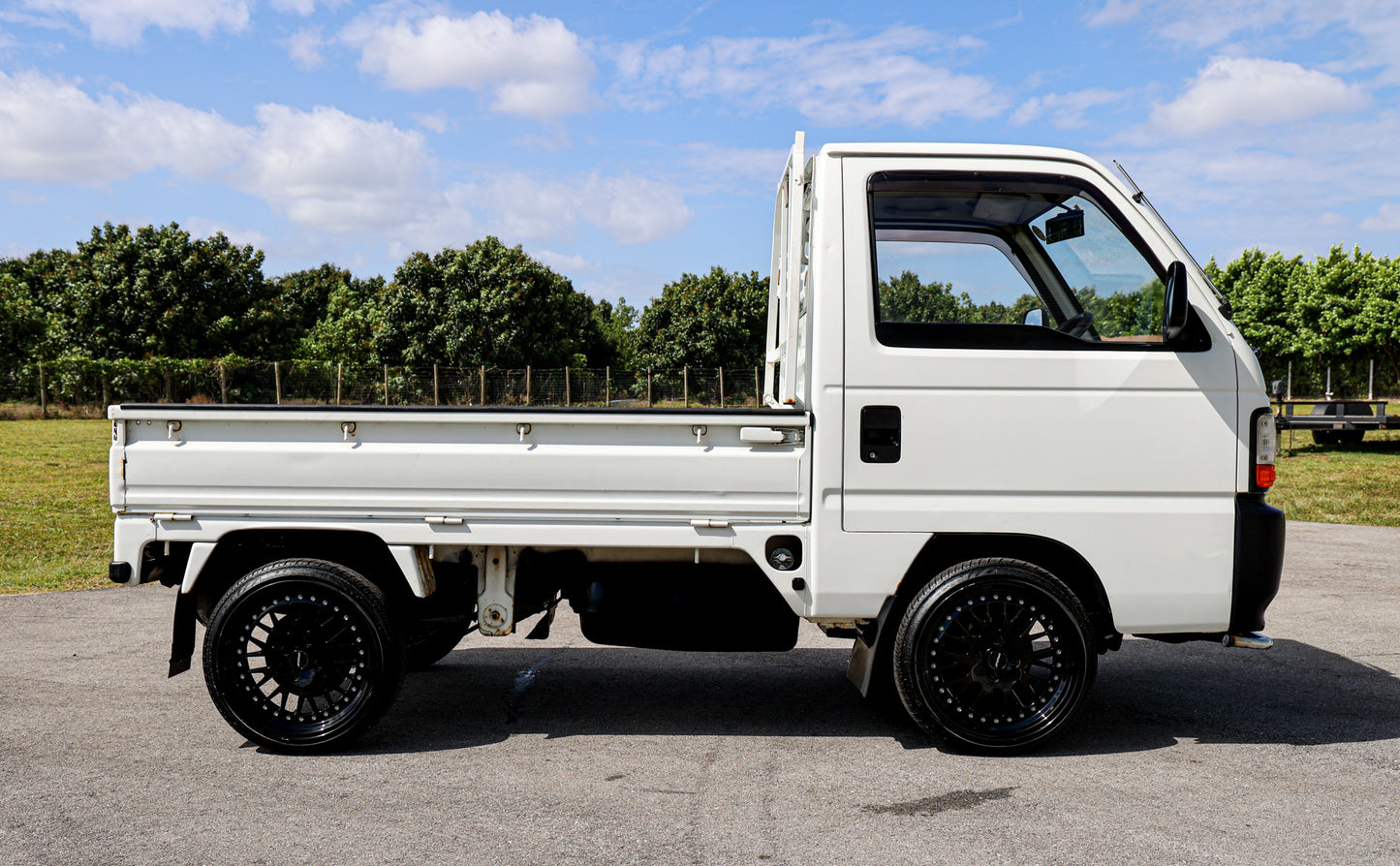 HONDA ACTY MINI TRUCK
